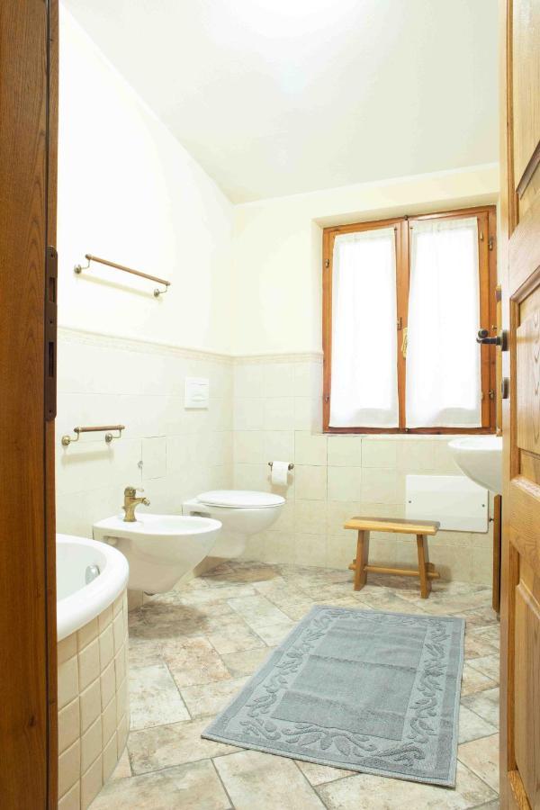Casa Pilighitta Lägenhet Dorgali Exteriör bild